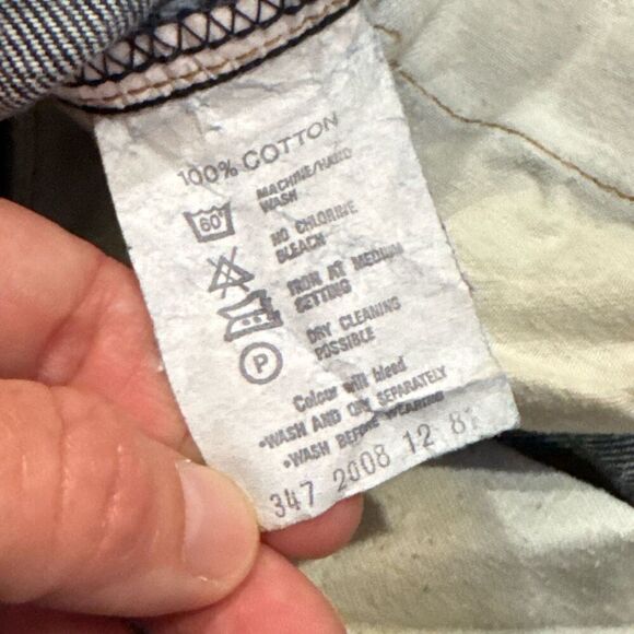 Vintage Levi’s size 36x31 (hemmed) - Picture 3 of 7